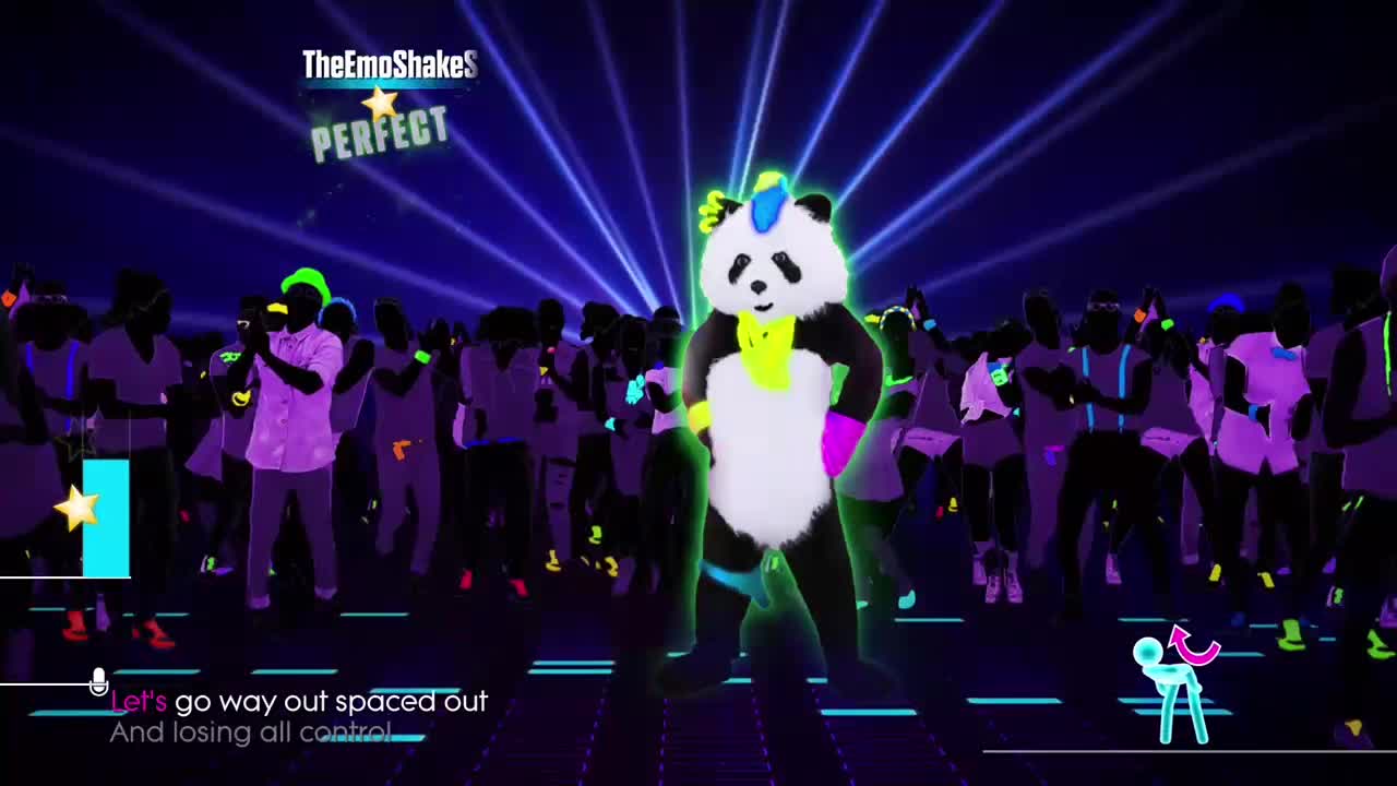 Playing Just Dance 2016 On The Original Xbox One.