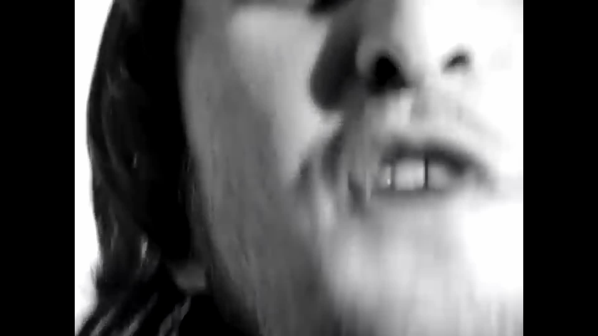 Jet - Are You Gonna Be My Girl (Video)