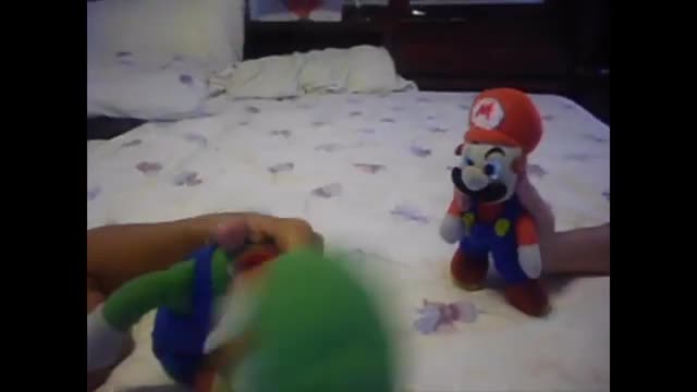 Luigi's got no iPhone