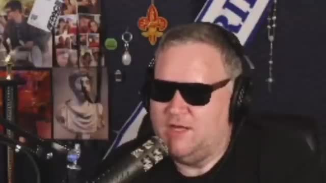 GhostPolitics vs Ralph - True Capitalist Radio Takes On Gunt Memphis Micro