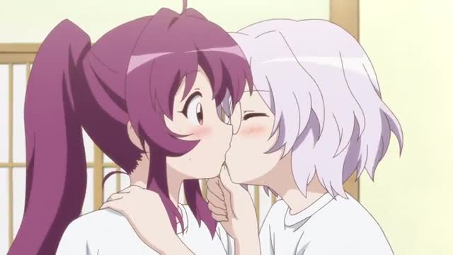 YuruYuri  S01E12  Warm Slumber Party With Everyone