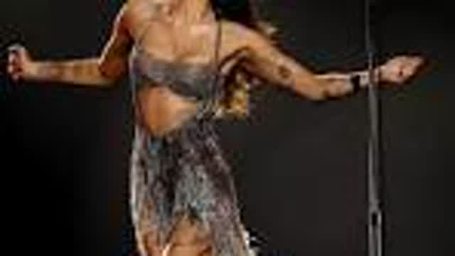 Miley Cyrus - Flowers (Official Video)