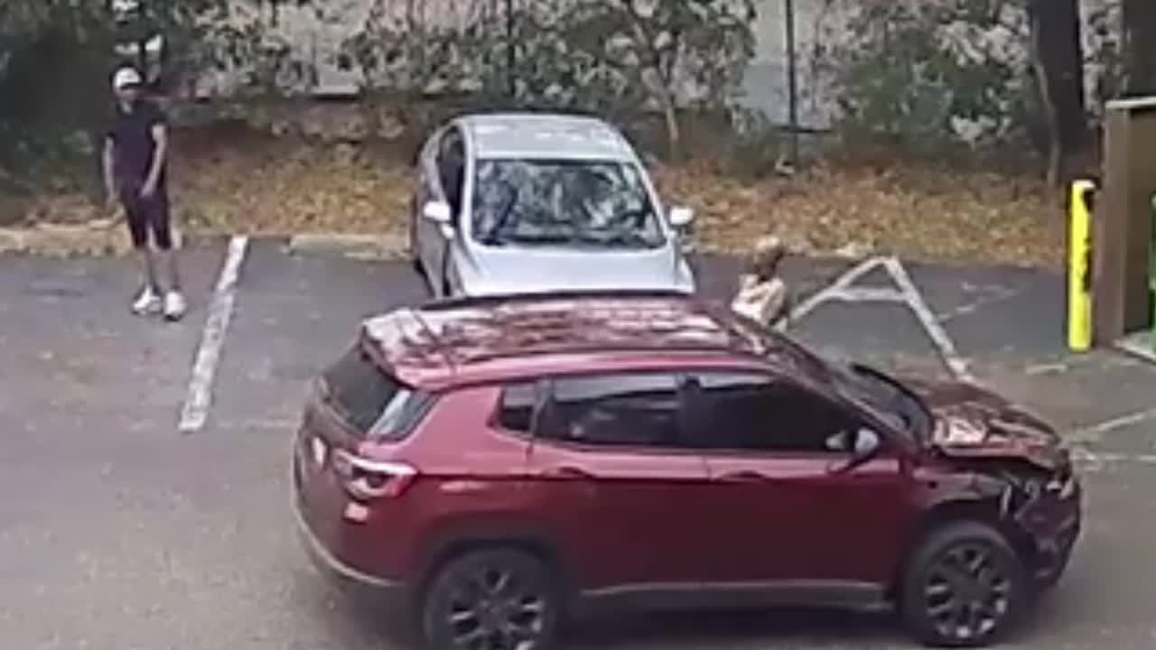 strange crackhead behavior 03/23/25