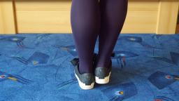 Jana shows her Puma Basket Heart Scallop black