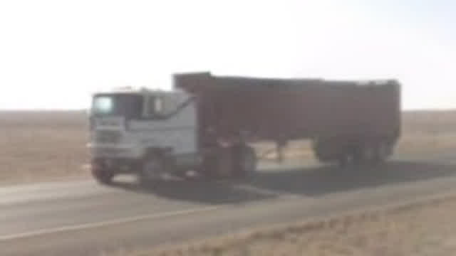 Google Earth Truck Spotting in Roswell, NM 2009
