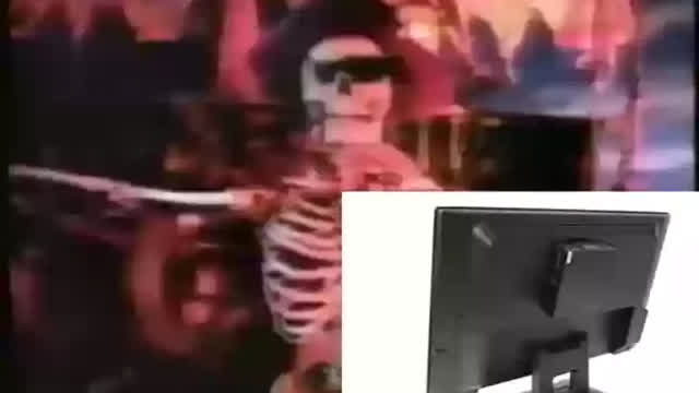 Rattle me bones